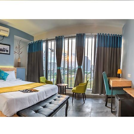 Aura Corporate Suites At Manyata Tech Park Μπανγκαλόρ Εξωτερικό φωτογραφία